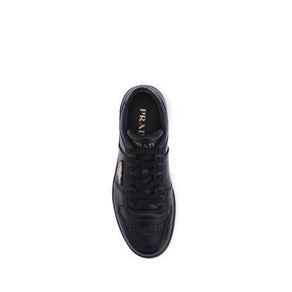 Sneakers by Prada for men in bos taurus calf leather black features an timeless silhouette from the Men's Low Top Bos Taurus Calf Leather Sneakers collection, showcasing a signature low-top style with an timeless finish.