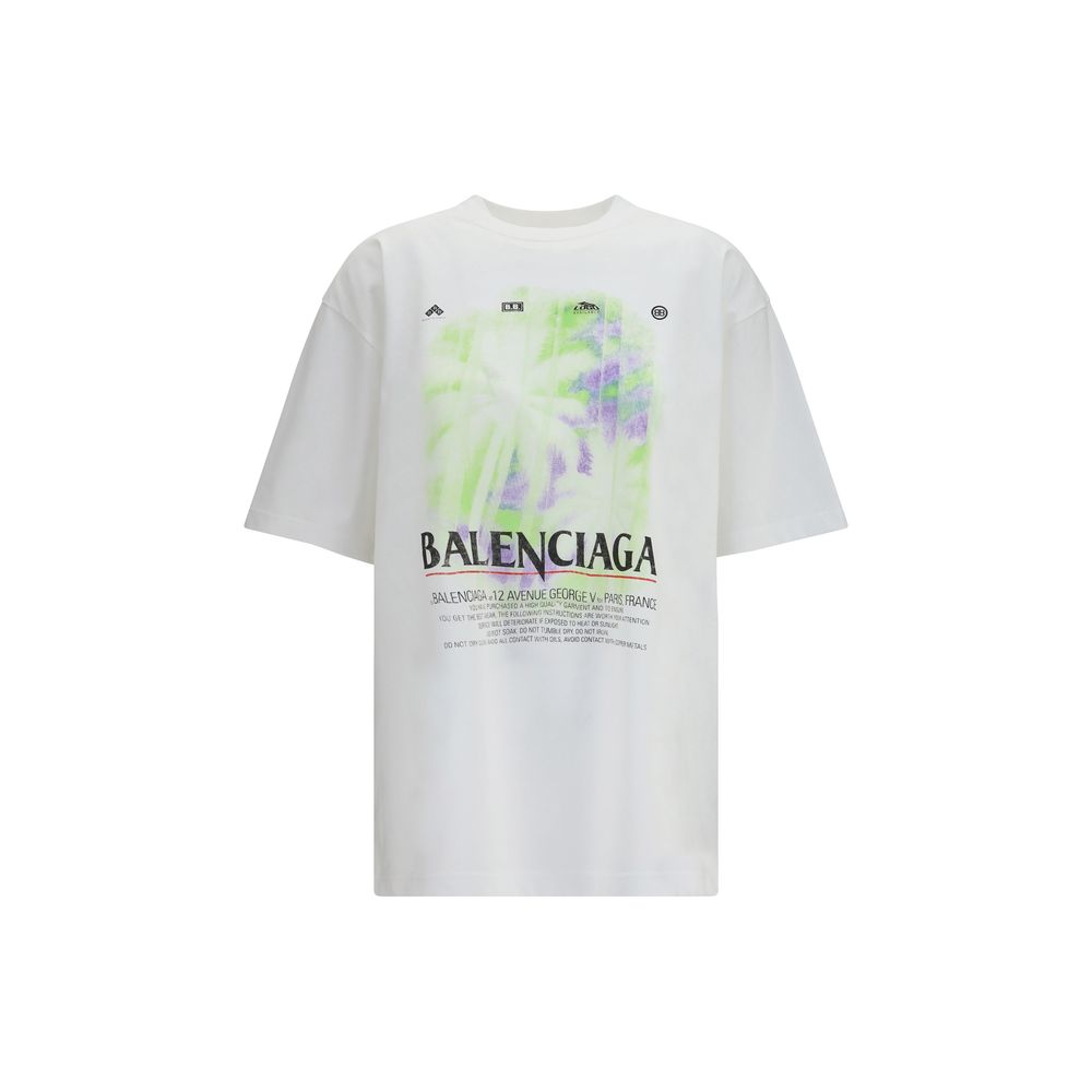 T-Shirt by Balenciaga for women in stretch cotton white, signature & print showcases a dramatic silhouette, elegantly detailed with a dramatic crew neckline and short-sleeve for a truly dramatic finish.