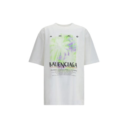 T-Shirt by Balenciaga for women in stretch cotton white, signature & print showcases a dramatic silhouette, elegantly detailed with a dramatic crew neckline and short-sleeve for a truly dramatic finish.