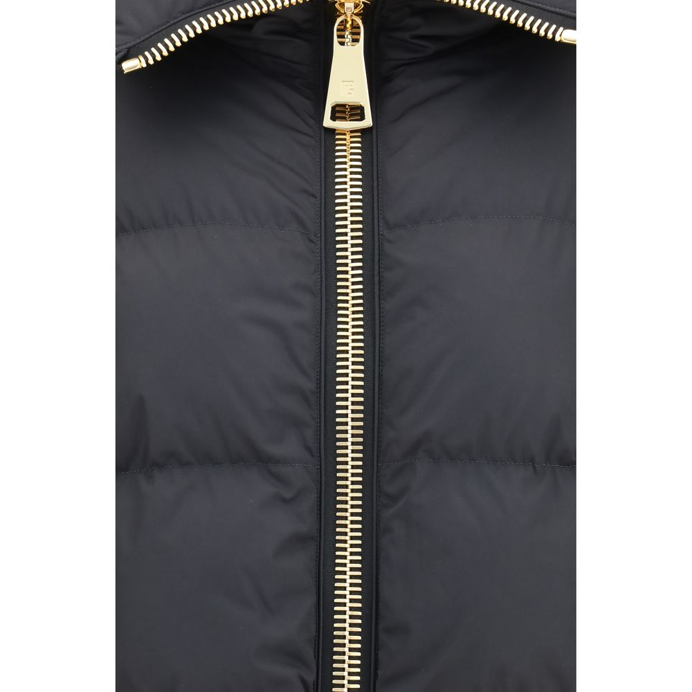 Overcoat by Balmain for women in viscose black & signature features an voluminous silhouette, showcasing distinct pockets & insulated and a voluminous for a truly voluminous aesthetic.