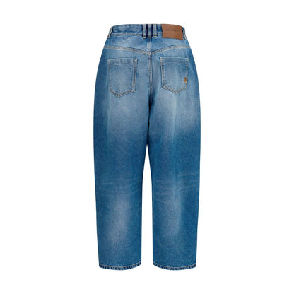 Jeans by Balmain for women in denim cotton blue features an sartorial relaxed-fit, regular-fit & wide and long with a cut for a sartorial finish.
