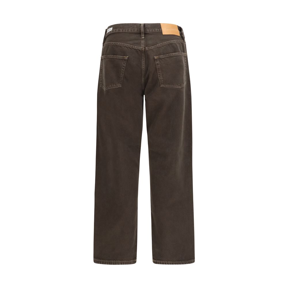 Jeans by Sunflower for men in denim cotton brown features an sophisticated mid rise and relaxed-fit, wide & oversized with a precise long, creating a sophisticated and sophisticated silhouette.