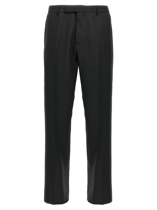 Casual Pants by Gucci for men in polyester twill black presents a tailored silhouette, showcasing a tailored and long cut with a refined for a truly tailored aesthetic.