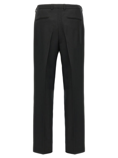 Casual Pants by Gucci for men in polyester twill black presents a refined pantology silhouette, artfully defined by a refined pantology , long, and a sophisticated .