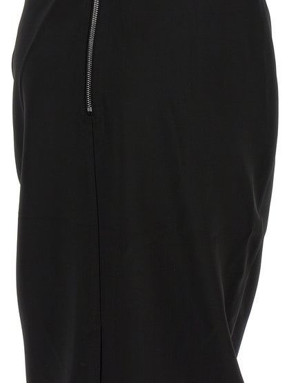 Dress by Rick Owens for women in nylon & wool black features an magnificent silhouette, artfully detailed with a magnificent and that flows into an magnificent long.