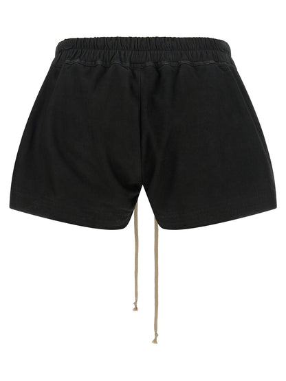 Bermuda Shorts by Rick Owens for women in lambskin leather black presents a contemporary silhouette, showcasing a contemporary with a refined short and elegant .