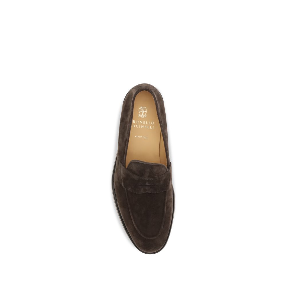 Flat Loafer Slip-On Shoes by Brunello Cucinelli for men in bos taurus calf suede leather brown showcases a timeless silhouette from the Men's Bos Taurus Calf Suede Leather Flat Loafer Slip-On Shoes collection, featuring a timeless flat and for a timeless finish.