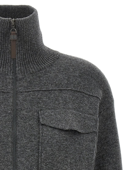 Cardigan by Brunello Cucinelli for women in polyamide & cashmere gray features an impeccable silhouette, showcasing a sophisticated high-neck neckline and detail for a truly impeccable finish.