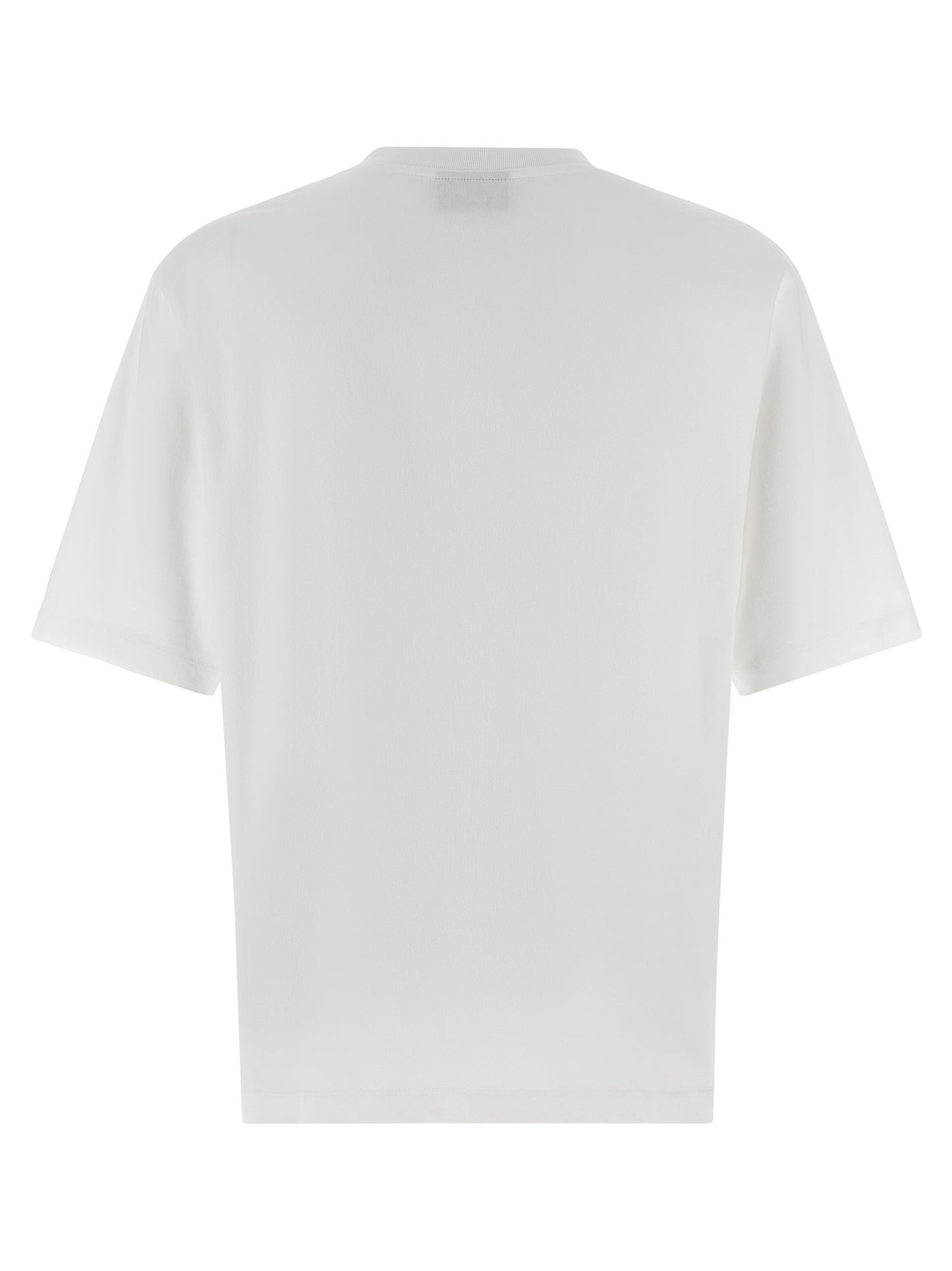 T-Shirt by Dsquared² for men in cotton white & print features an edgy silhouette, meticulously detailed with a sophisticated and crew neckline for a truly edgy finish.