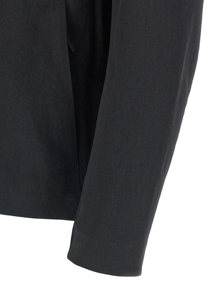 Overshirt by Arc'teryx Veilance for men in polyester black features an architectural silhouette with a refined and elegant for a architectural look.