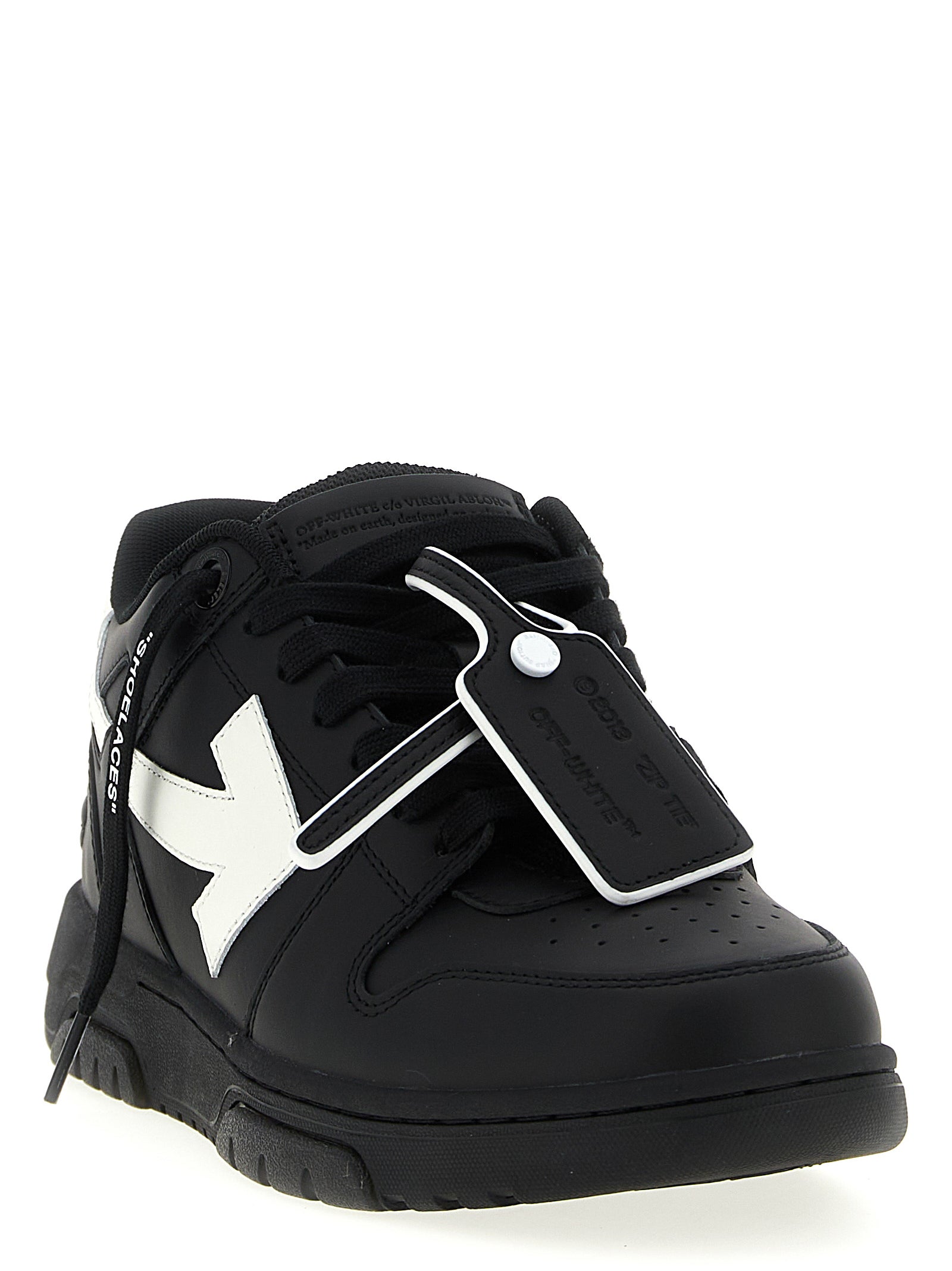 Sneakers by Off-White for men in polyester rubber leather bicolour, black, white & signature features a chic design, perfectly showcasing the chic low-top style of this Men's Low Top Polyester Rubber Leather Sneakers.