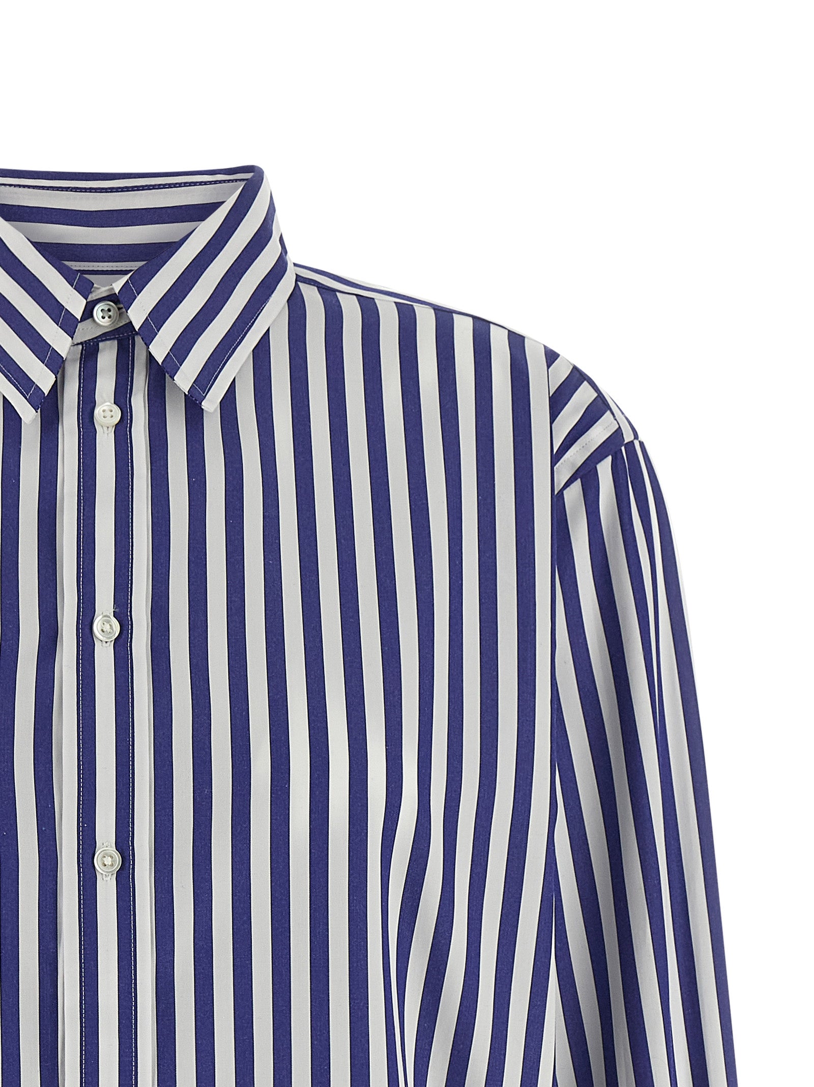 Blouse by Polo Ralph Lauren for women in cotton blue & striped presents a discerning silhouette, showcasing a sophisticated and for a truly discerning finish.