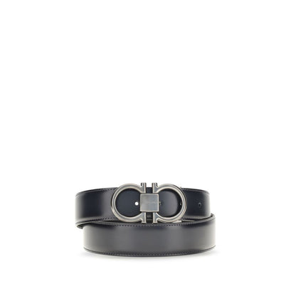 Belt by Ferragamo for men in bos taurus calfskin leather blue features an distinguished design, perfectly showcasing the sophisticated craftsmanship of this distinguished Gancini Bos Taurus Calfskin Leather Belt.