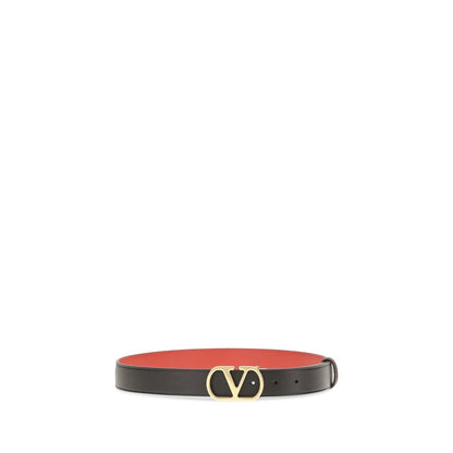 Belt by Valentino Garavani for women in bos taurus calfskin leather black & signature features a versatile silhouette, artfully showcasing the versatile design of the V Logo Bos Taurus Calfskin Leather Belt for a sophisticated, premium finish.