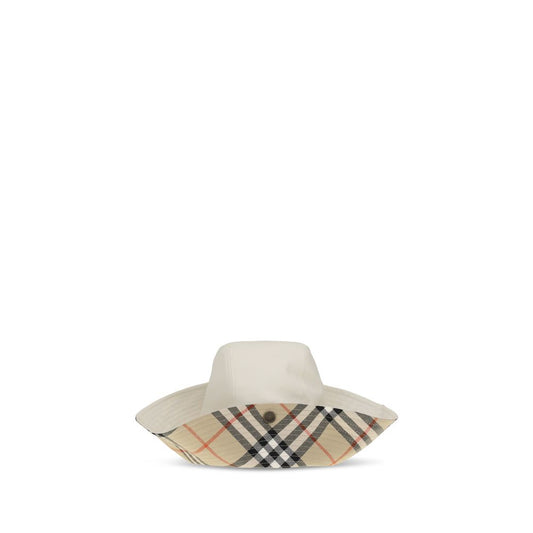 Bucket Hat by Burberry for women in cotton white & signature features an enviable silhouette, showcasing the enviable craftsmanship of this Cotton Bucket Hat.