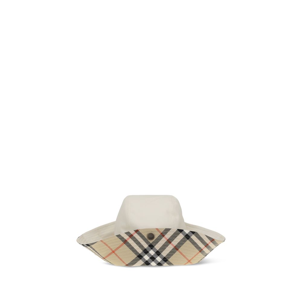 Bucket Hat by Burberry for women in cotton white & signature presents a architectural silhouette, showcasing the architectural Cotton Bucket Hat design with a refined, high-fashion finish.
