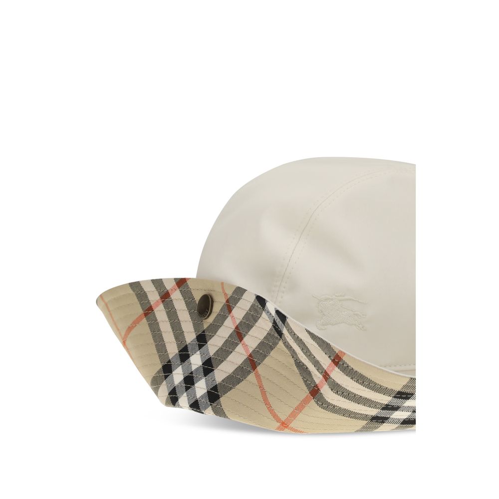 Bucket Hat by Burberry for women in cotton white & signature features an enviable silhouette, showcasing the enviable craftsmanship of this Cotton Bucket Hat.
