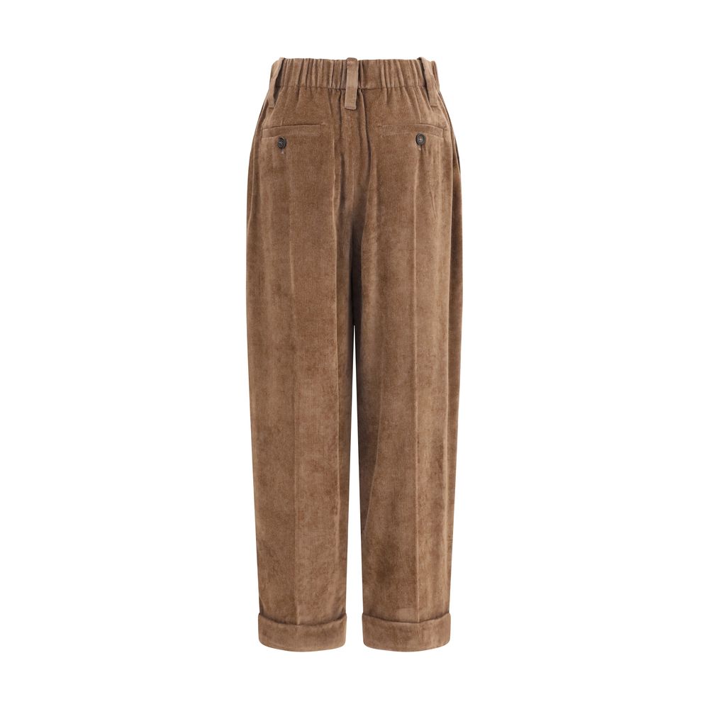 Casual Pants by Brunello Cucinelli for women in viscose cashmere & capra leather brown presents a refined pantology silhouette, artfully defined by a refined pantology regular-fit, long, and a sophisticated .