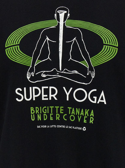Activewear Sweatshirt by Undercover for women in cotton black & print showcases a athletic silhouette with sleeves, a athletic , and high-performance breathable-design for a athletic aesthetic.