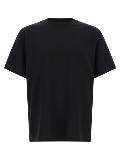 T-Shirt by Y-3 for men in cotton gradient, black, red & striped features a plush silhouette, showcasing a sophisticated and for a truly plush finish.