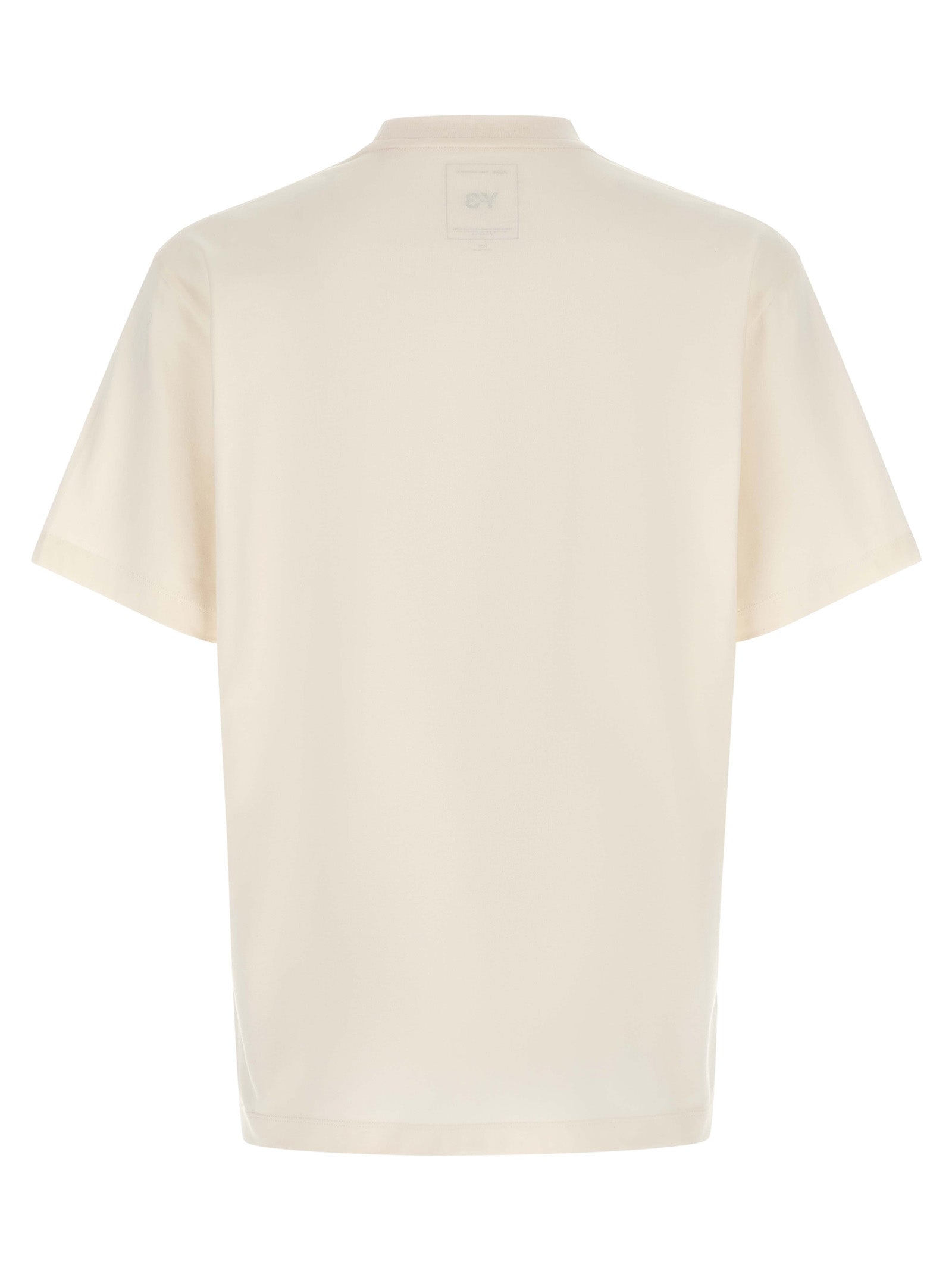 T-Shirt by Y-3 for men in cotton white features an edgy silhouette, meticulously detailed with a sophisticated and crew neckline for a truly edgy finish.