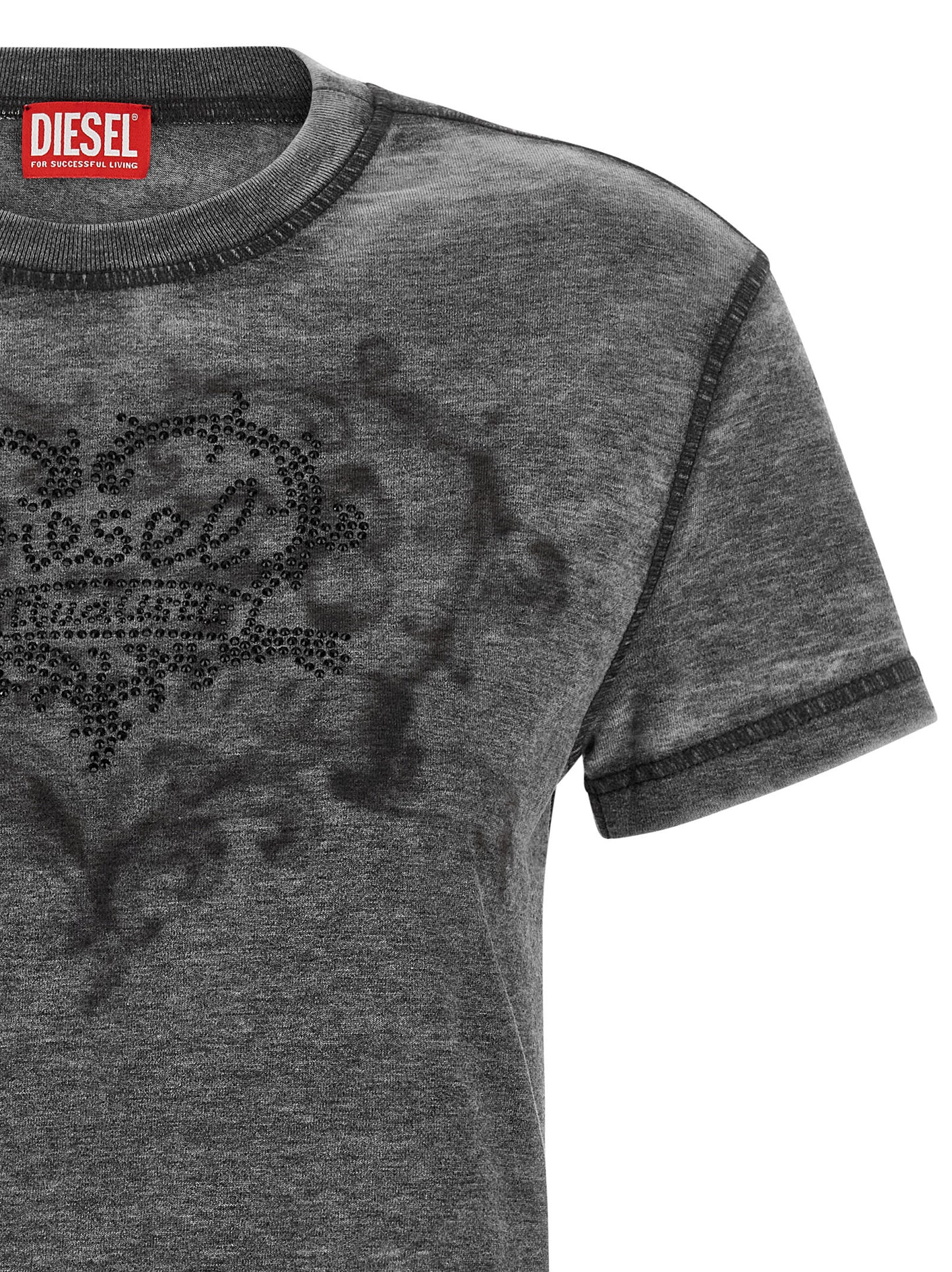 T-Shirt by Diesel for women in polyester cotton black, gray & patterned features an edgy silhouette, meticulously detailed with a sophisticated and crew neckline for a truly edgy finish.