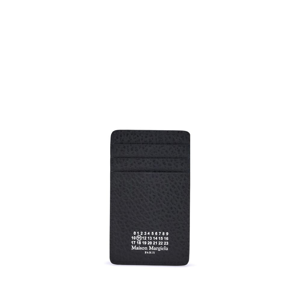 Cardholder Wallet by Maison Margiela for men in bos taurus calf grained leather black, white & print presents a refined silhouette, artfully capturing the essence of the Four Stitches Bos Taurus Calf Grained Leather Cardholder Wallet design with sophisticated card-organization for a refined look.