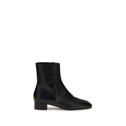 Ankle Boots by Herbert Levine for women in bos taurus calf leather black showcases a ergonomic silhouette from the Women's Bos Taurus Calf Leather Ankle Boots collection, featuring a ergonomic and a ergonomic square toe style.