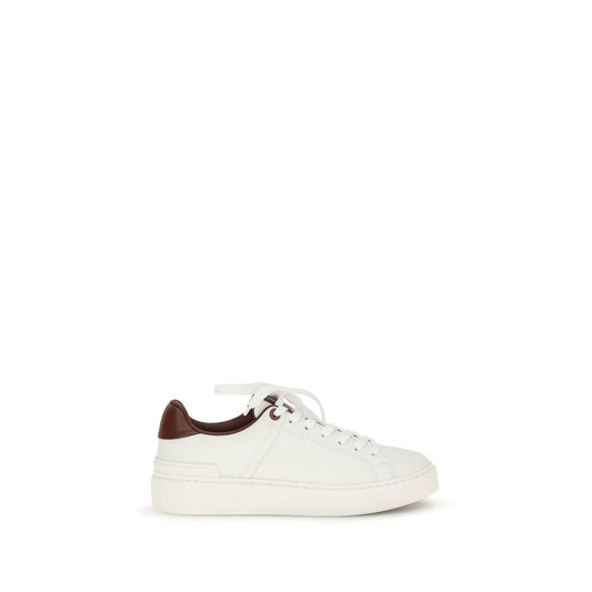 Athletic Sneakers by Balmain for women in bos taurus calf leather white showcases an impeccable silhouette, defined by an impeccable athletic style design that perfectly captures the essence of the Women's Athletic Bos Taurus Calf Leather Sneakers.
