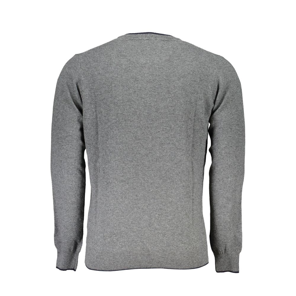 Sweatshirt by North Sails for men in cashmere viscose gray features a unrivaled silhouette with a refined and unrivaled detailing for a sophisticated look.
