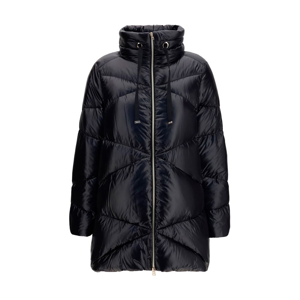 Puffer Jacket by Herno for women in polyamide & fur black showcases a bohemian silhouette, artfully detailed with a bohemian hooded high-collar neckline and signature lightweight, hooded & insulated for a truly bohemian finish.