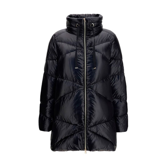 Puffer Jacket by Herno for women in polyamide & fur black showcases a bohemian silhouette, artfully detailed with a bohemian hooded high-collar neckline and signature lightweight, hooded & insulated for a truly bohemian finish.