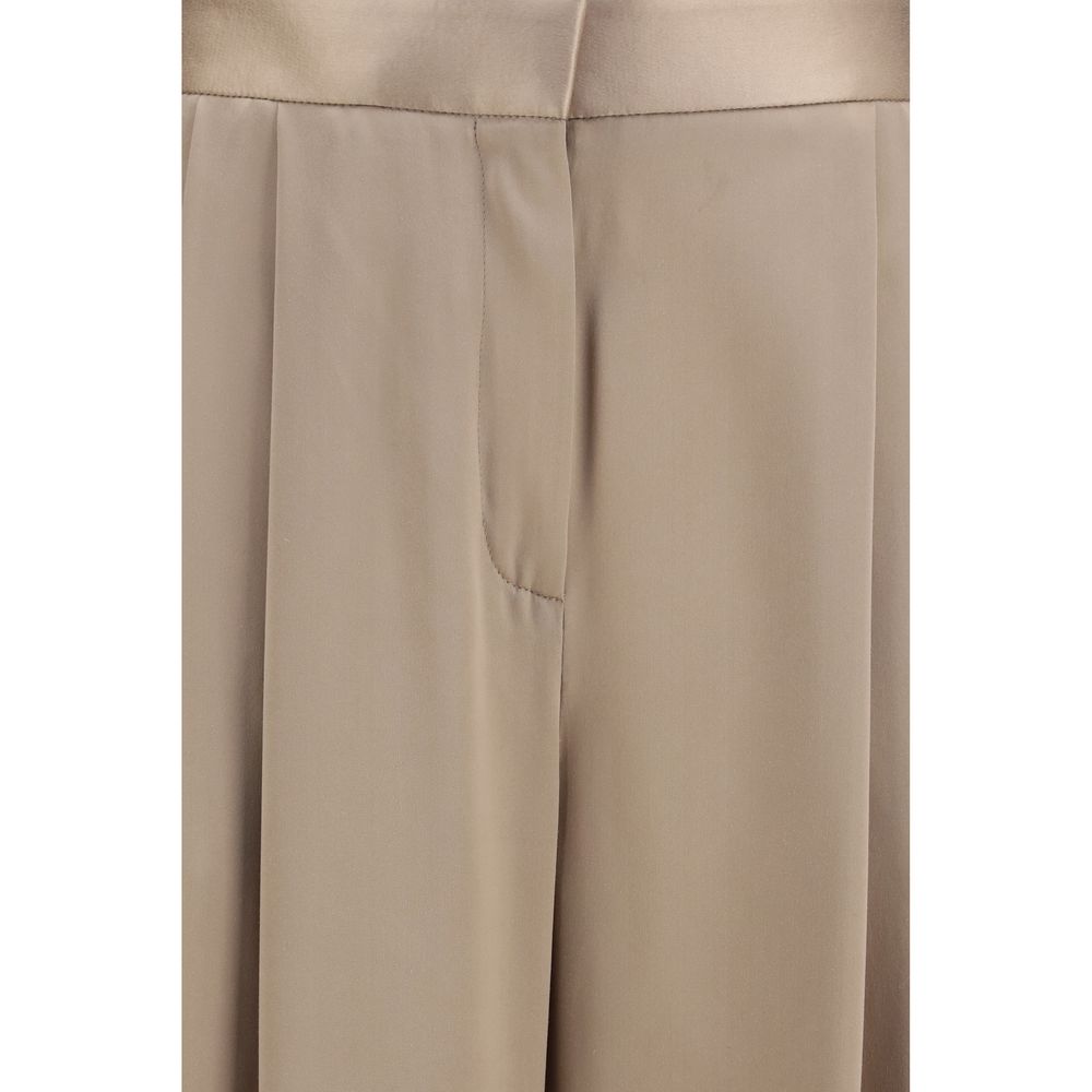 Casual Pants by Tom Ford for women in silk beige features an refined tailoring silhouette, showcasing a premium straight-leg & regular-fit with a and long cut for a refined tailoring look.