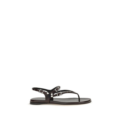 Flat Sandals by Chloé for women in bos taurus calf & lambskin leather black, silver & signature features an effortlessly chic silhouette from the Women's Bos Taurus Calf & Lambskin Leather Flat Sandals collection, showcasing a effortlessly chic flat and elegant .