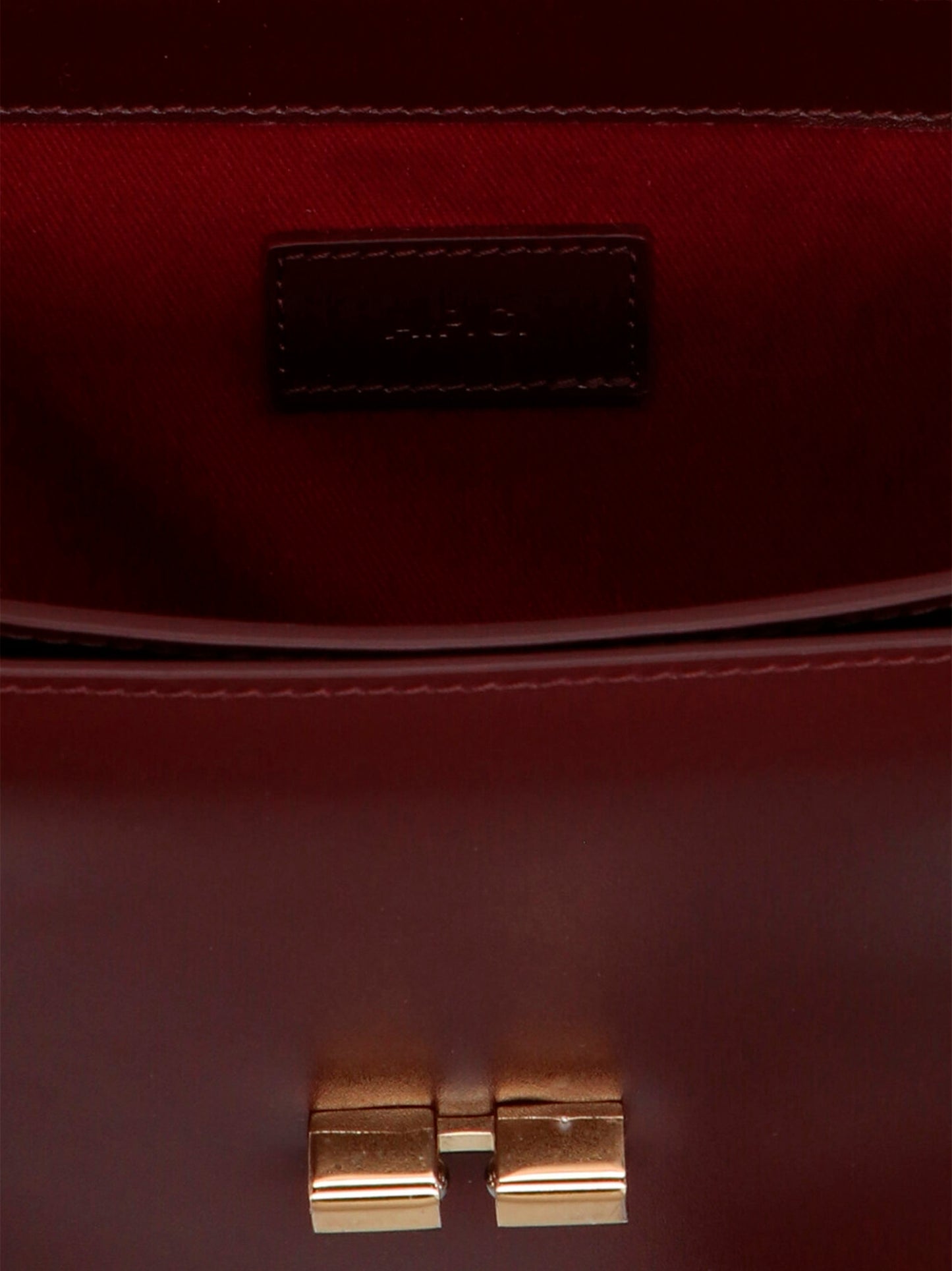 Small 2-in-1 Shoulder & Crossbody Handbag by A.P.C. for women in cowhide leather bordeaux showcases a versatile sophistication silhouette, featuring a secure snap, versatile sophistication , and versatile crossbody-strap, shoulder-strap & adjustable-strap for a versatile sophistication finish.