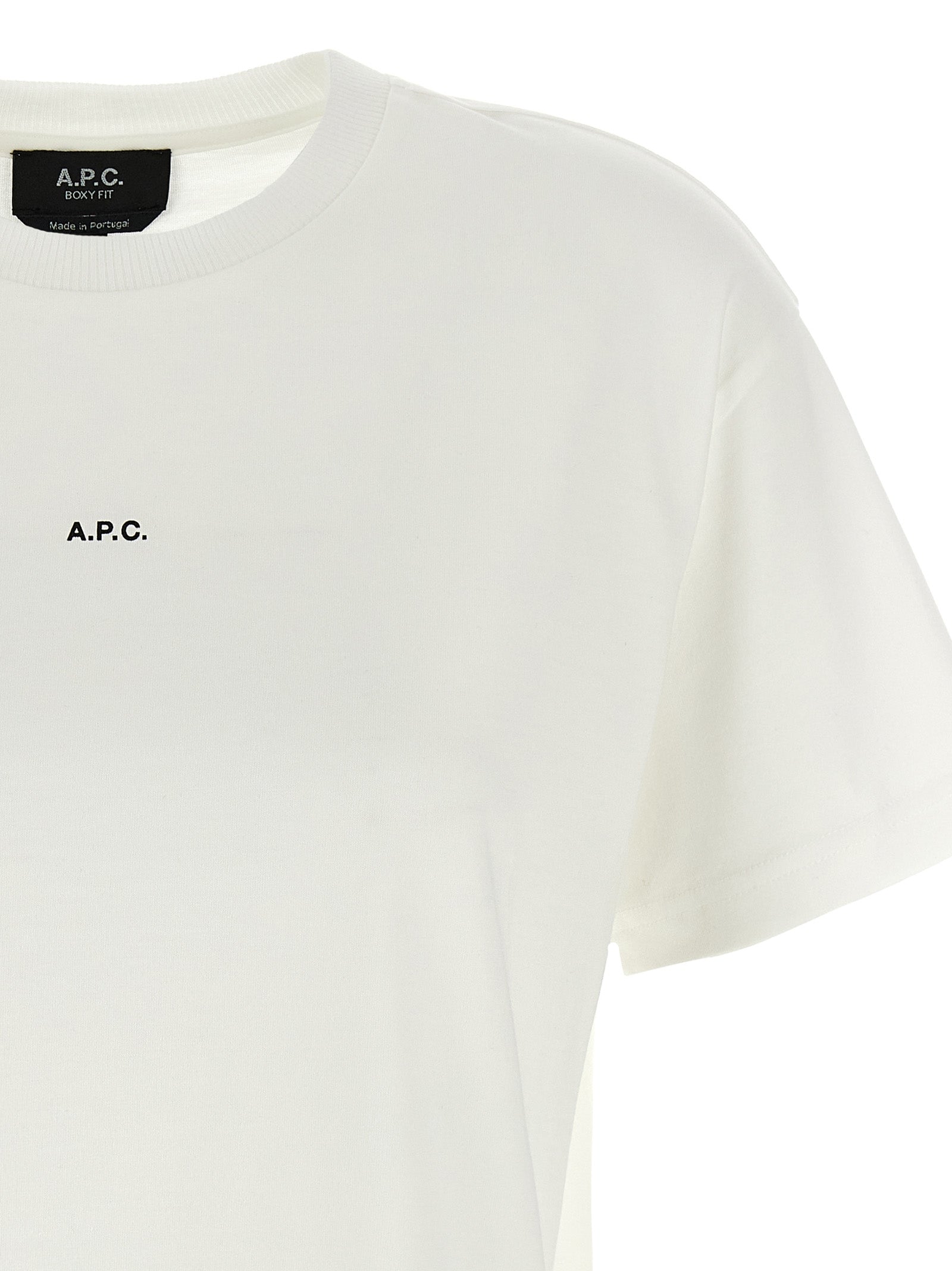 T-Shirt by A.P.C. for women in organic cotton bicolour, black, white & print features an on trend silhouette, perfectly showcasing a on trend and for an elevated aesthetic.