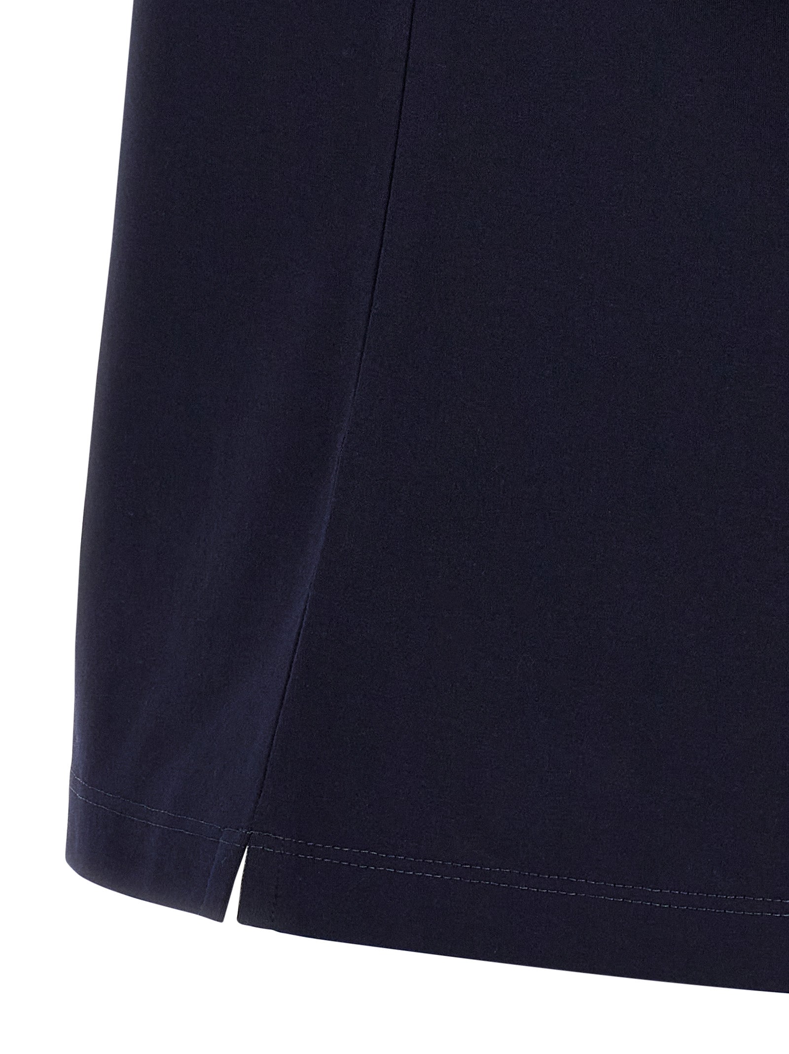 T-Shirt by Brunello Cucinelli for men in cotton blue & print showcases a fashionable silhouette, elegantly detailed with a fashionable and crew neckline for a sophisticated, high-fashion look.