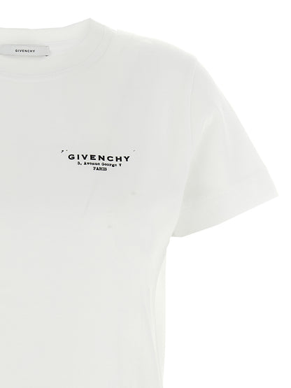 T-Shirt by Givenchy for women in cotton bicolour, black, white & print features a plush silhouette, showcasing a sophisticated crew neckline and for a truly plush finish.