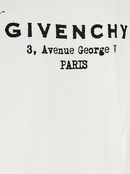 T-Shirt by Givenchy for women in cotton bicolour, black, white & print showcases a unassuming silhouette, artfully detailed with a refined and unassuming for a sophisticated, contemporary look.