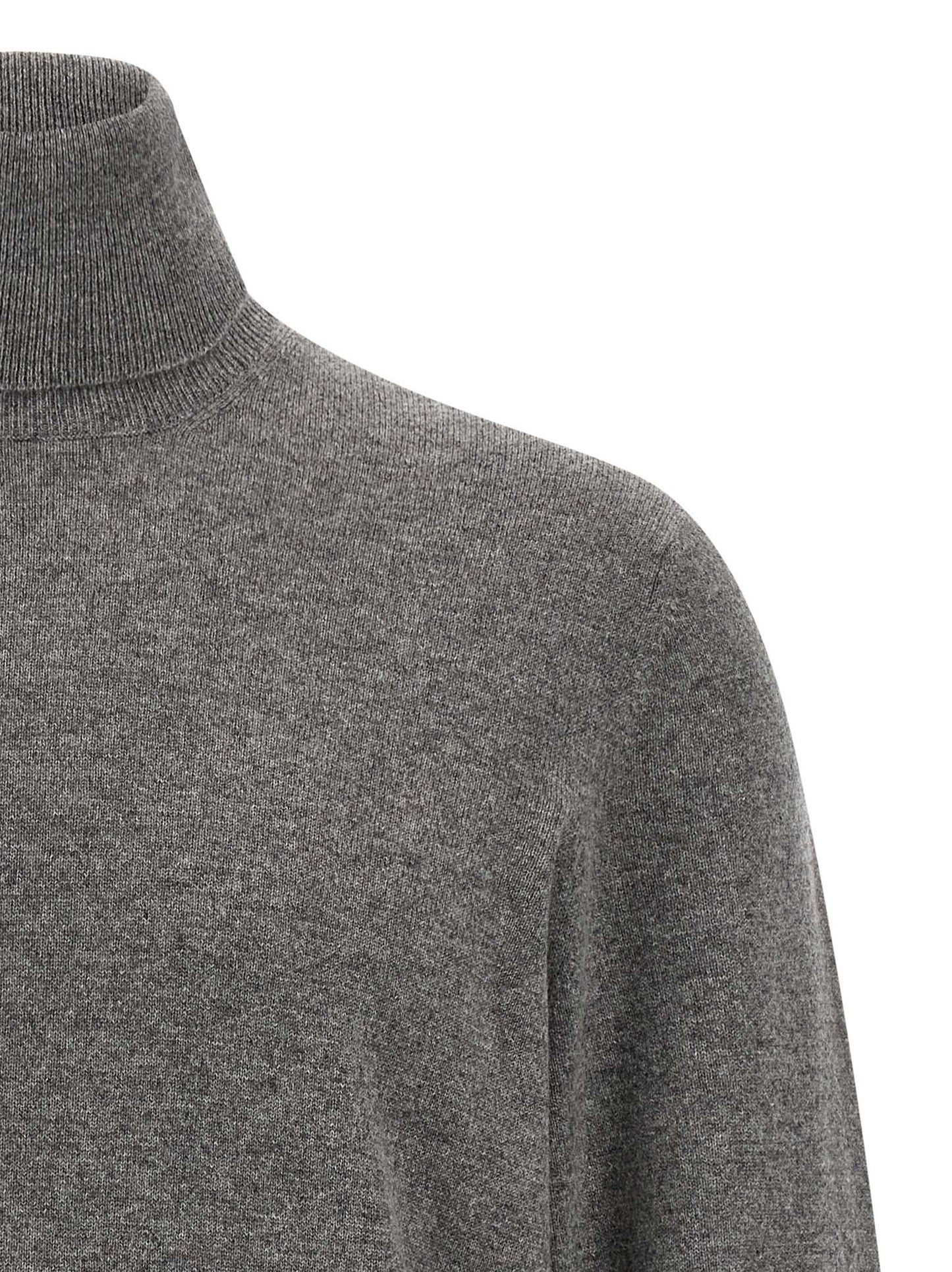 Cardigan by Brunello Cucinelli for men in plush cashmere gray features a dramatic silhouette, showcasing a sophisticated turtle neckline and dramatic detail for a timeless, premium look.