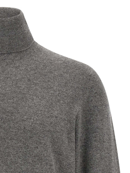 Cardigan by Brunello Cucinelli for men in plush cashmere gray features a dramatic silhouette, showcasing a sophisticated turtle neckline and dramatic detail for a timeless, premium look.