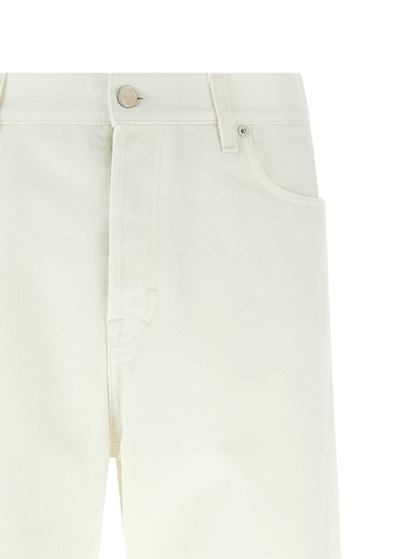 Jeans by Gucci for men in denim cotton canvas white features a refined silhouette with a refined straight-leg & wide, defined by a mid rise and a refined long for a refined finish.