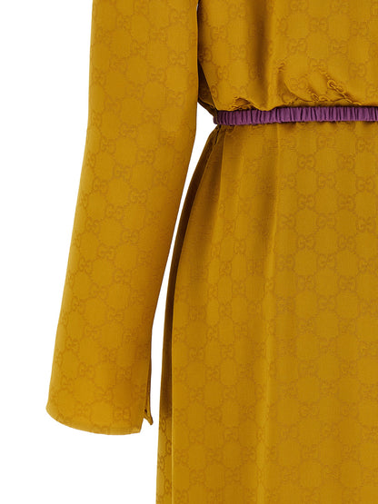 Dress by Gucci for women in silk & viscose bicolour, yellow, patterned & jacquard features an magnificent silhouette, artfully detailed with a magnificent and that flows into an magnificent midi.
