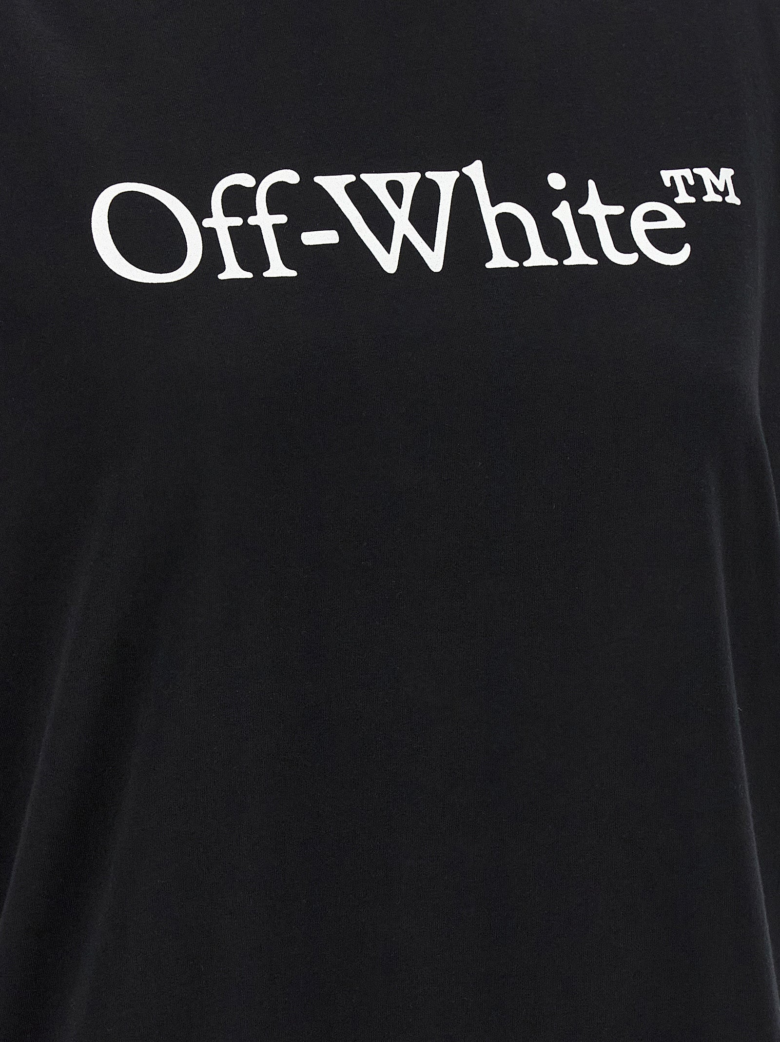 T-Shirt by Off-White for women in cotton black & white showcases a chic silhouette, artfully detailed with a chic and for a chic finish.