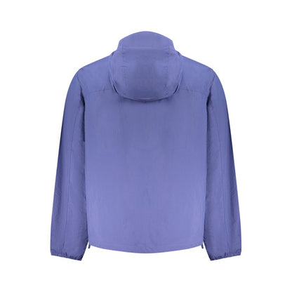 Hooded Windbreaker Jacket by Tommy Hilfiger for men in polyamide blue & print features an magnificent silhouette, showcasing the sophisticated hooded neckline and functional pockets, hooded & windproof for a premium, magnificent look.
