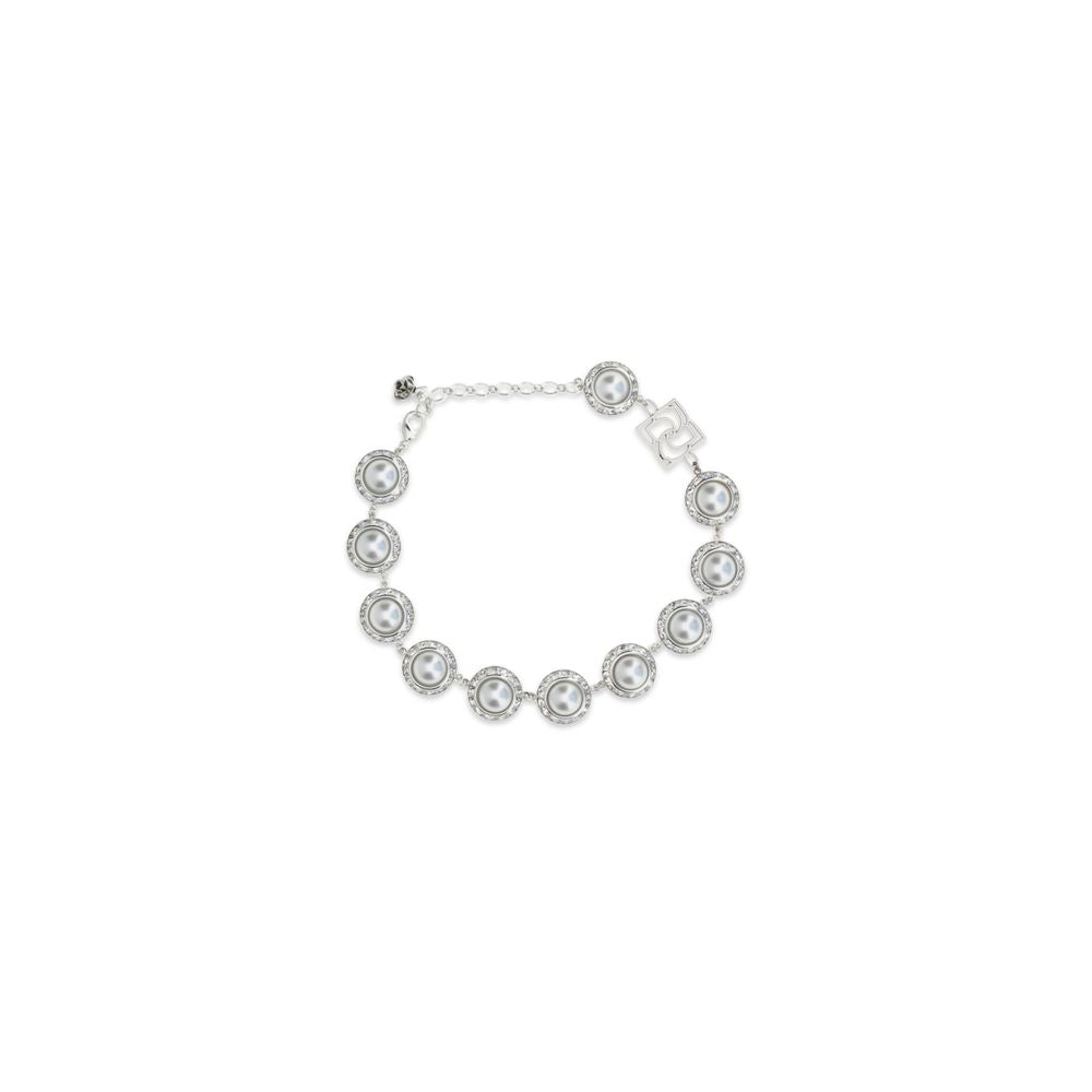 Necklace by Magda Butrym for women in lambskin leather pearl & silver showcases a dynamic silhouette, artfully highlighting the chain necklace design from the Women's Silver Brass Pearls & Crystal Necklace collection for a dynamic aesthetic.