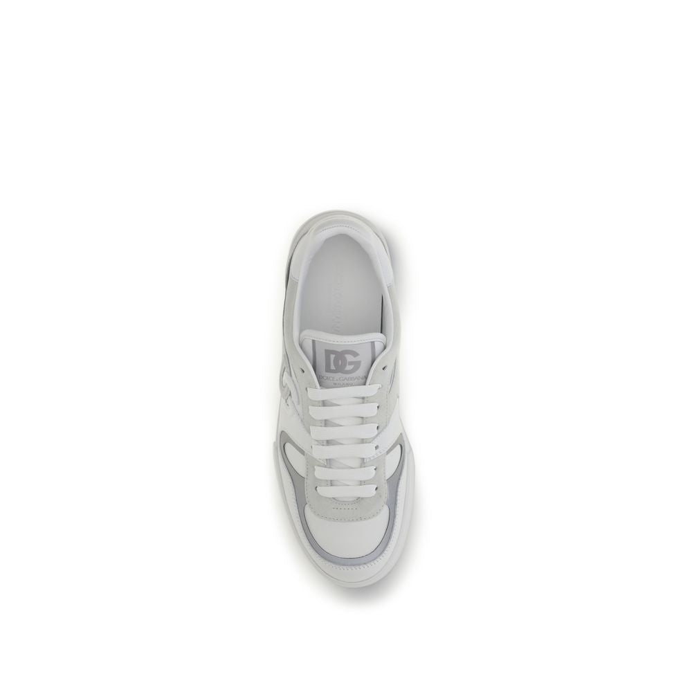 Sneakers by Dolce & Gabbana for men in bos taurus calf leather white & signature presents a on trend silhouette from the Men's Low Top Bos Taurus Calf Leather Sneakers collection, showcasing a on trend low-top style for an elevated aesthetic.