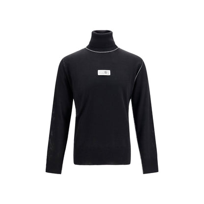 Sweater by MM6 for men in merino wool black features an tactile silhouette, showcasing a sophisticated turtle neckline and tactile for a refined finish.