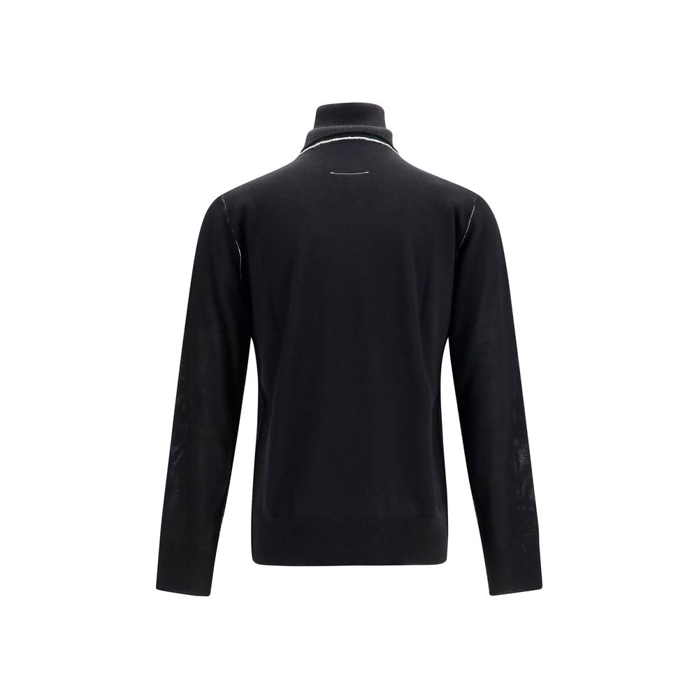 Sweater by MM6 for men in merino wool black showcases a discreet silhouette, finished with a discreet turtle neckline and for a discreet look.