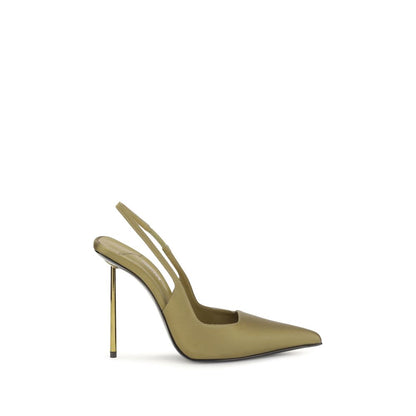 This Stiletto Slingback Pumps Heels by LE SILLA for women in silk satin bicolour & green presents a effortlessly chic silhouette from the Women's Silk Satin Stiletto Slingback Pumps Heels collection, featuring a effortlessly chic stiletto and effortlessly chic .